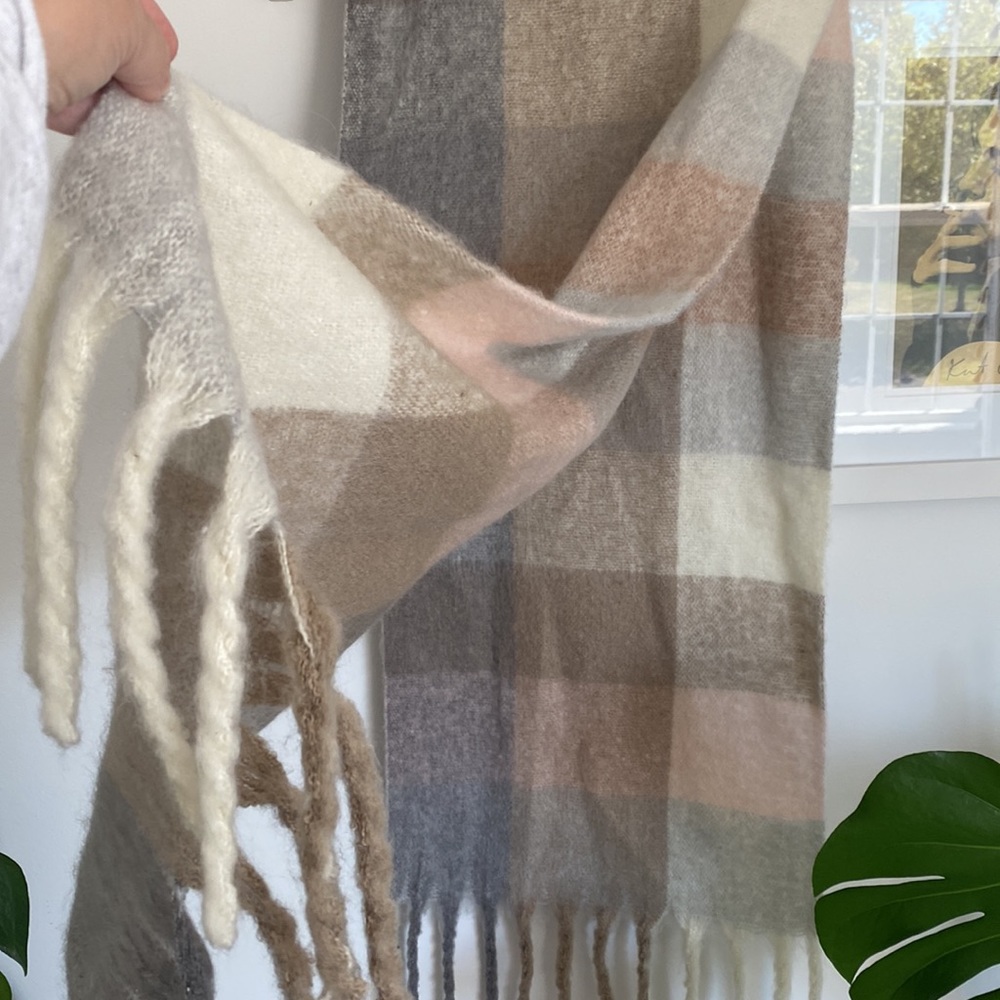 Express Scarf 🧣